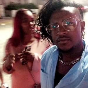 Meet your Posher, Corey